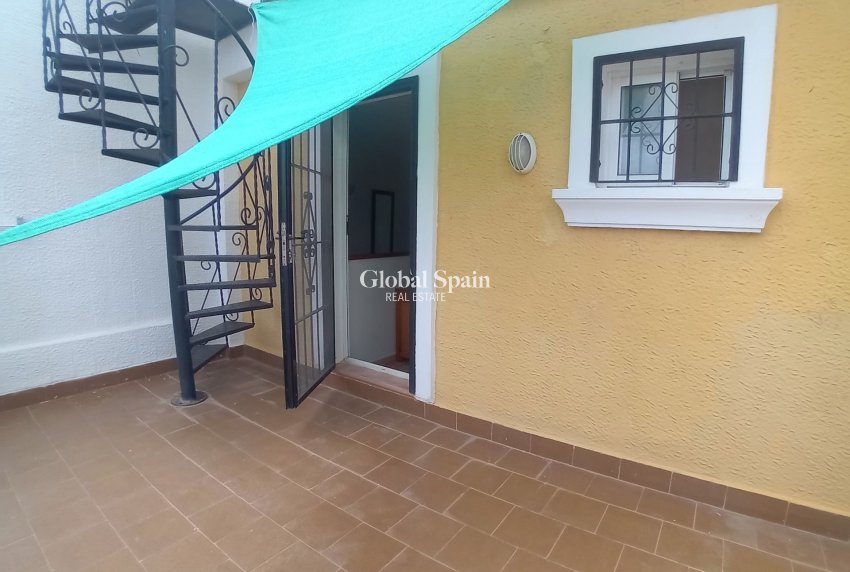 Revente - Maison -
ALGORFA