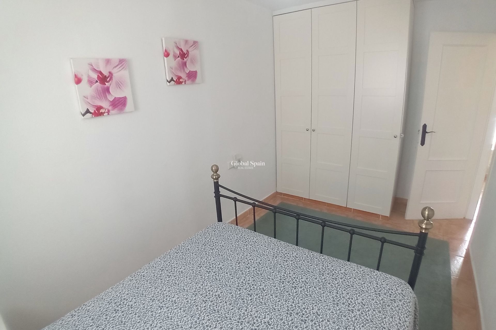 Revente - Maison -
ALGORFA