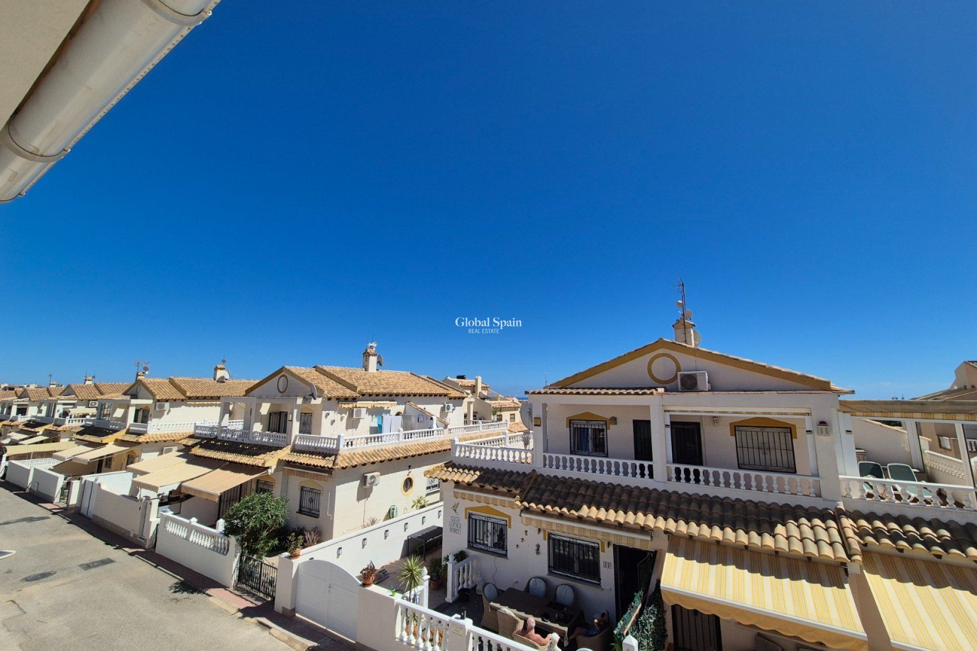 Revente - MAISON -
ALICANTE - La Florida