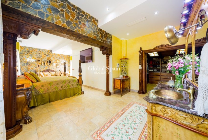 Revente - MAISON -
ALMORADÍ - Camino De Catral