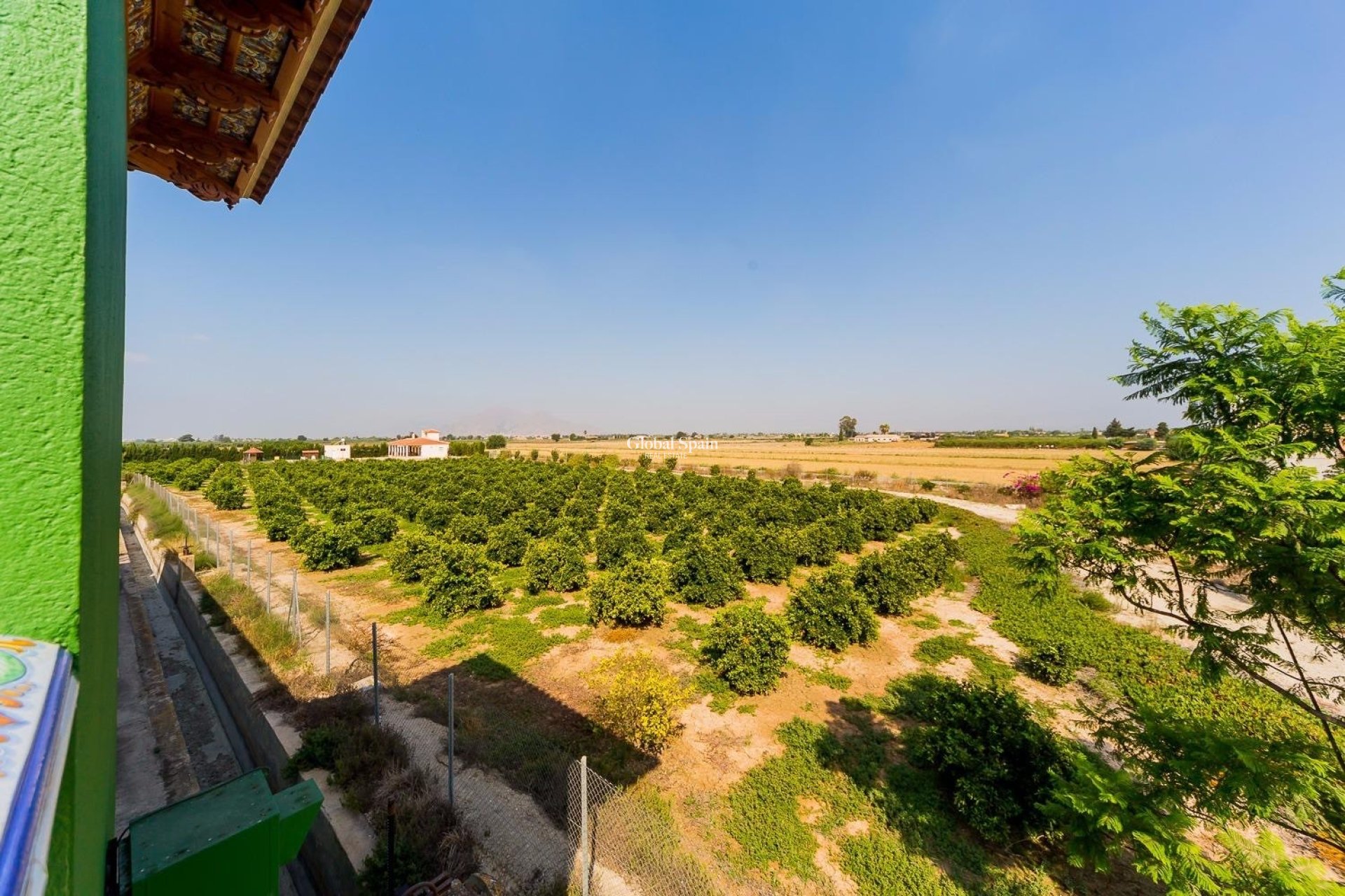 Revente - MAISON -
ALMORADÍ - Inland