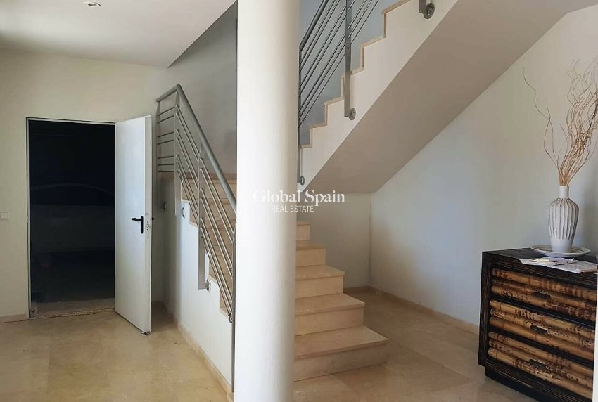 Revente - MAISON -
ALTEA - Costa Blanca