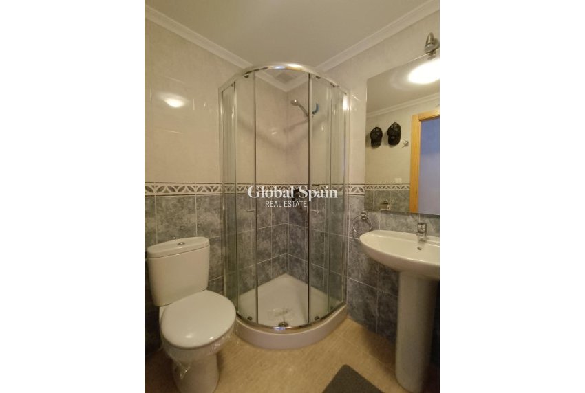 Revente - MAISON -
AVILESES - Jerónimo Y Avileses