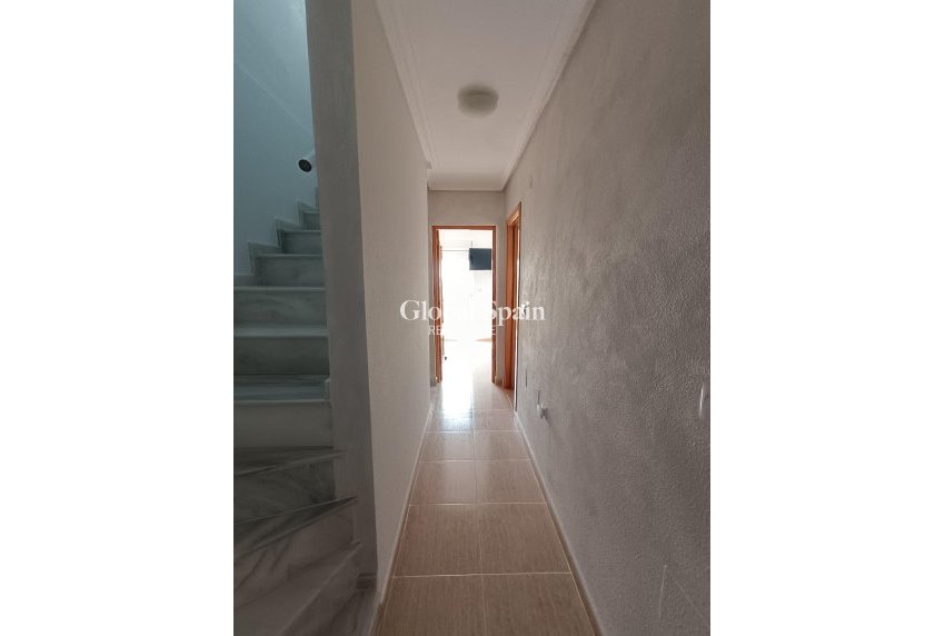 Revente - MAISON -
AVILESES - Jerónimo Y Avileses