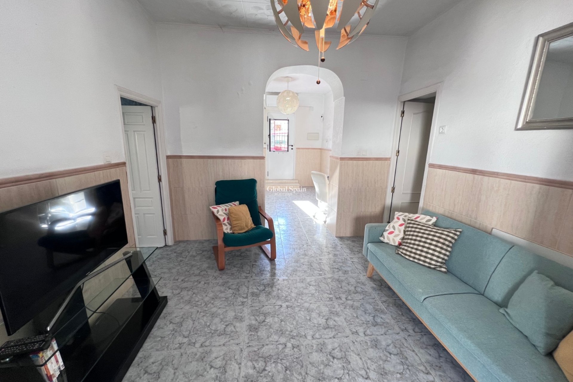 Revente - Maison -
Benejúzar