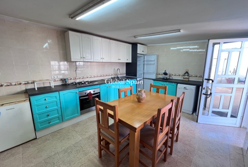 Revente - Maison -
Benejúzar