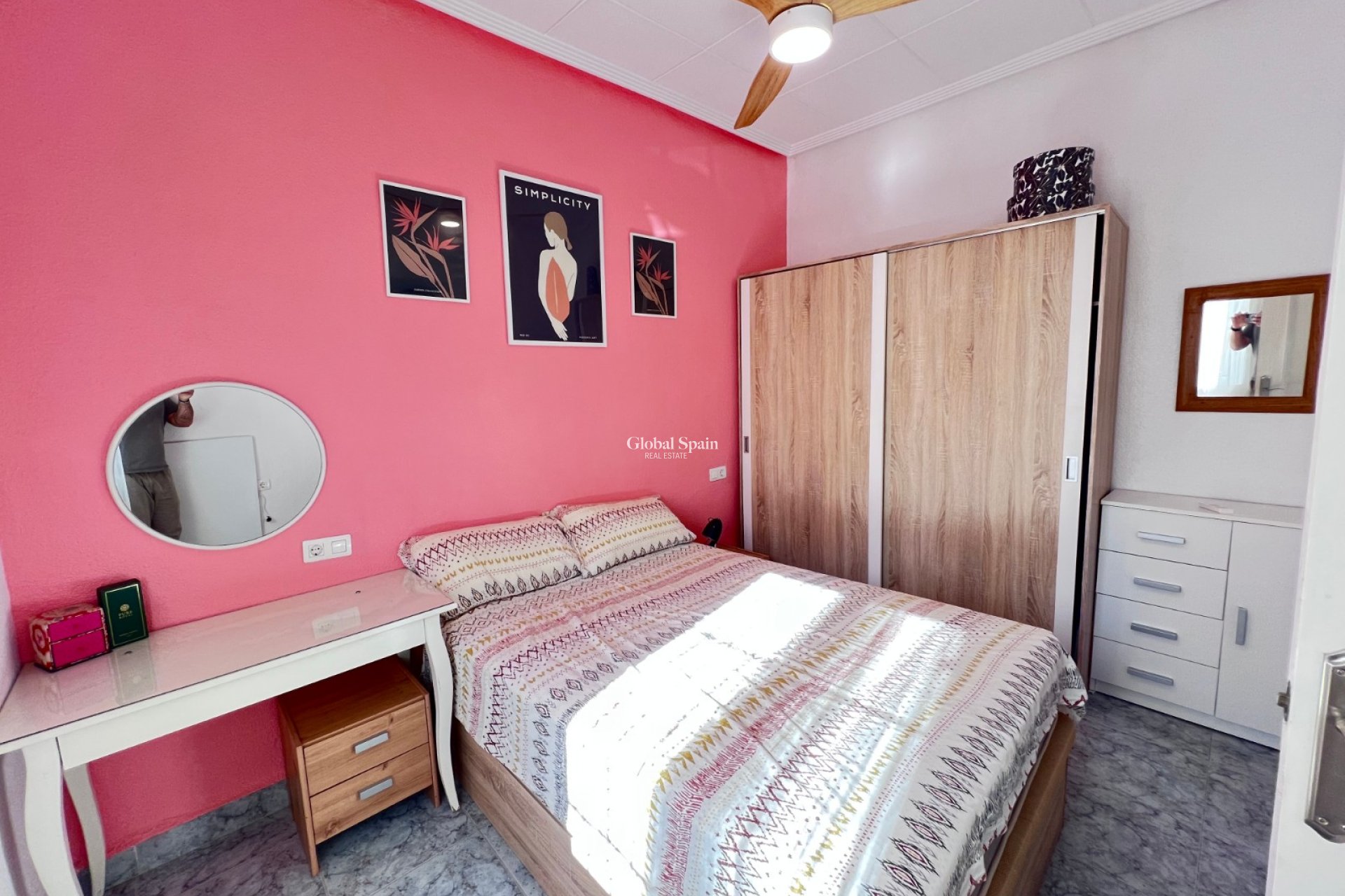 Revente - Maison -
Benejúzar