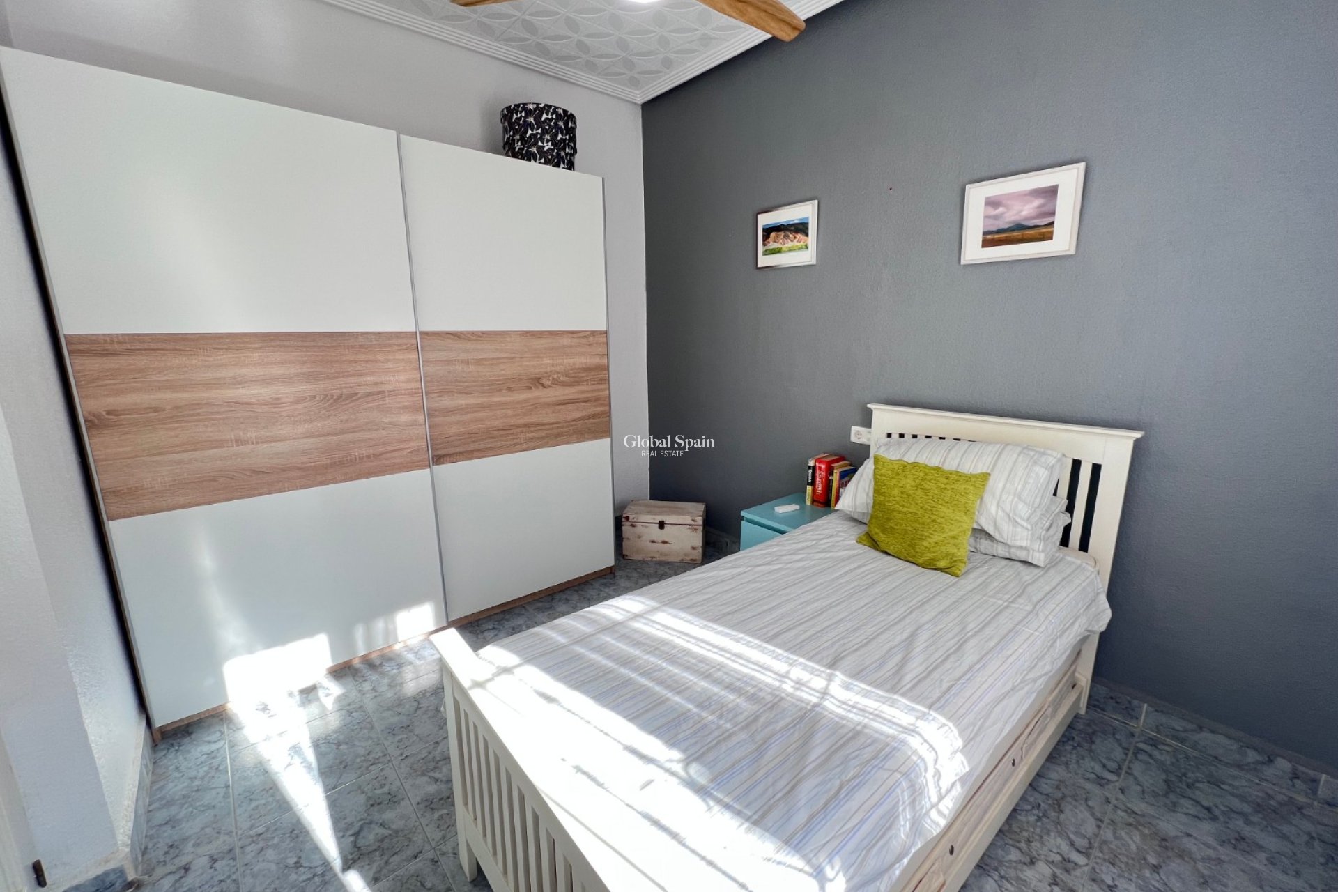 Revente - Maison -
Benejúzar