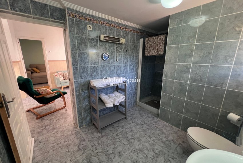 Revente - Maison -
Benejúzar