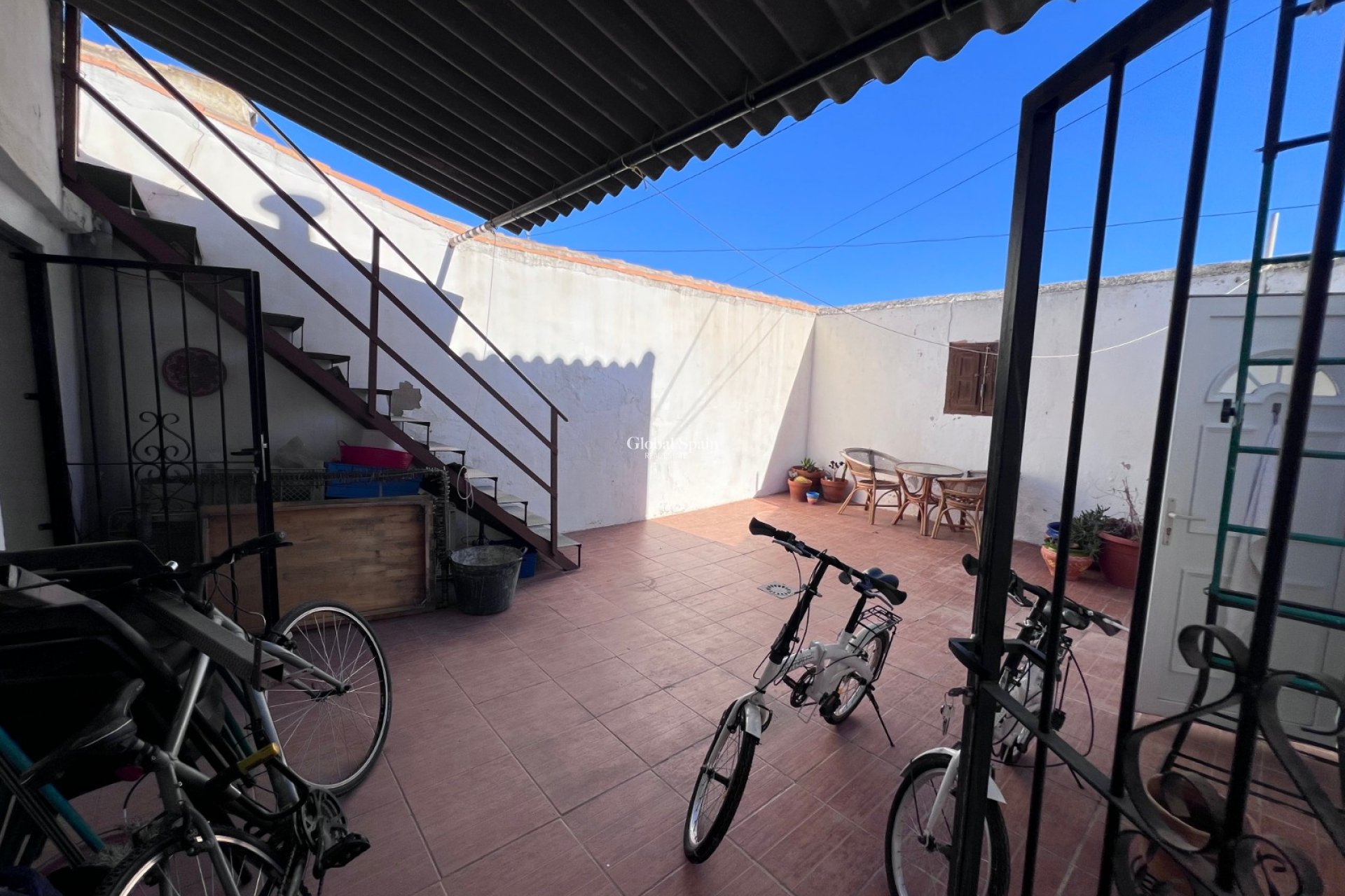 Revente - Maison -
Benejúzar