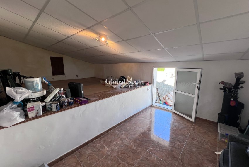 Revente - Maison -
Benejúzar