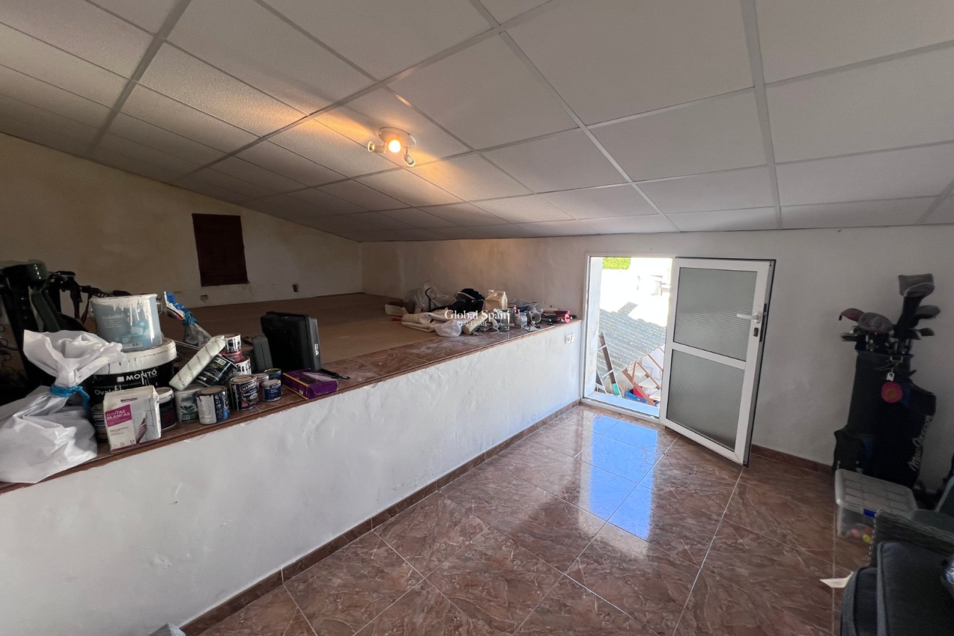 Revente - Maison -
Benejúzar