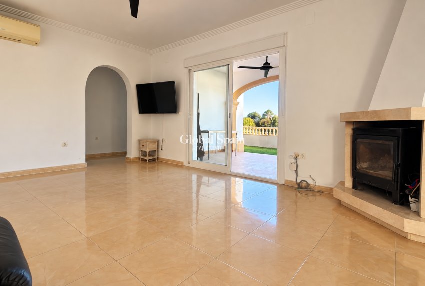 Revente - MAISON -
BENIARBEIG - Beniarbeig