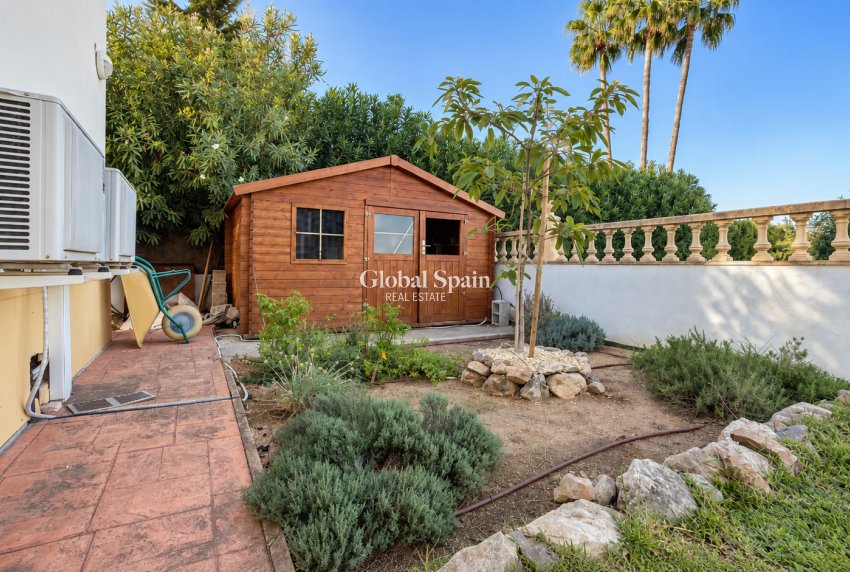 Revente - MAISON -
BENIARBEIG - Beniarbeig