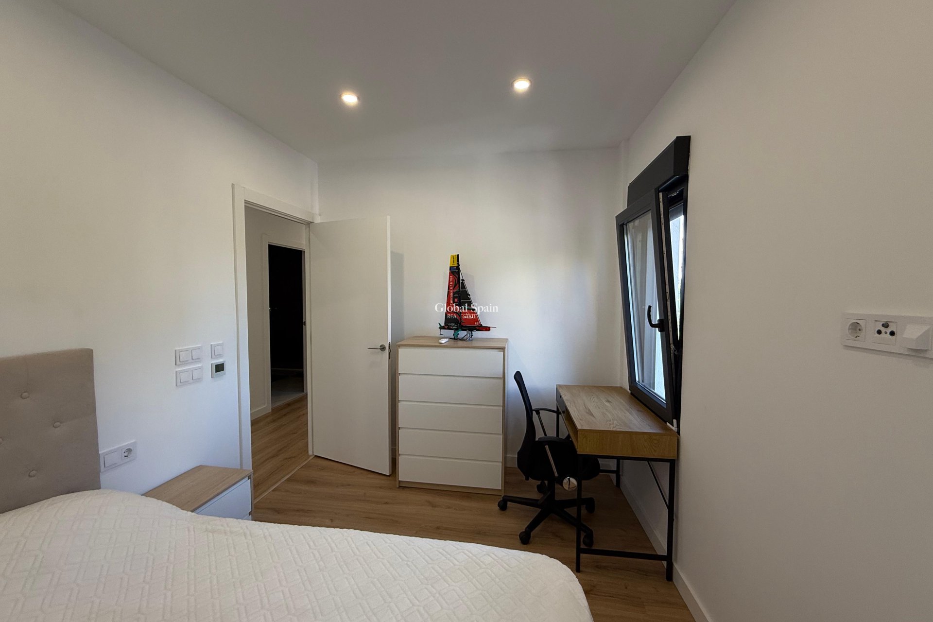 Revente - MAISON -
BENIDORM - Costa Blanca