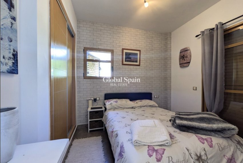 Revente - MAISON -
BENIDORM - Costa Blanca