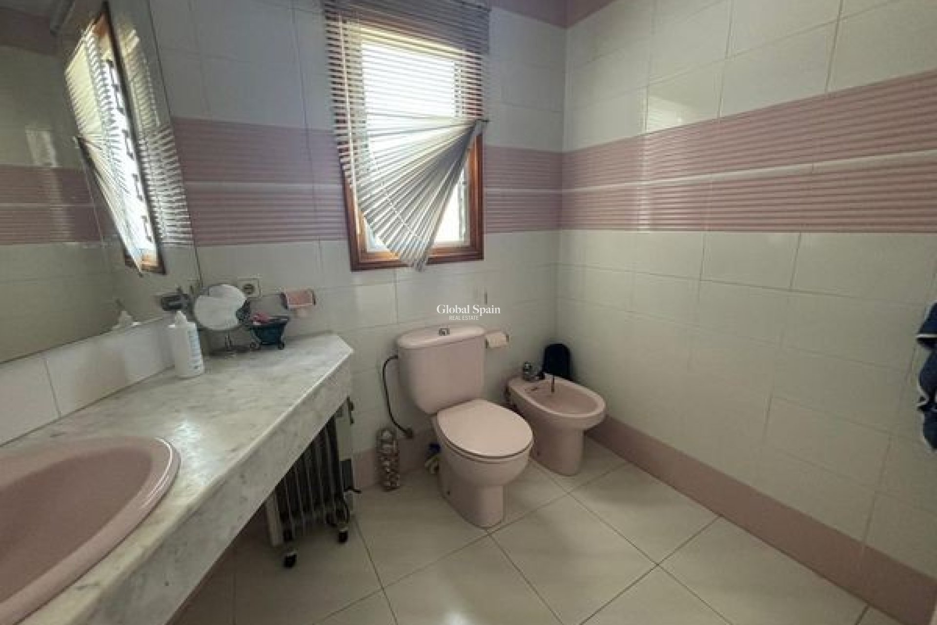 Revente - Maison -
Benidorm - Levante