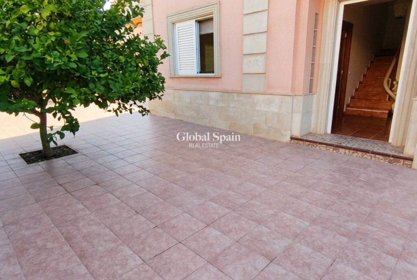 Revente - MAISON -
BENIDORM - Rincón de Loix