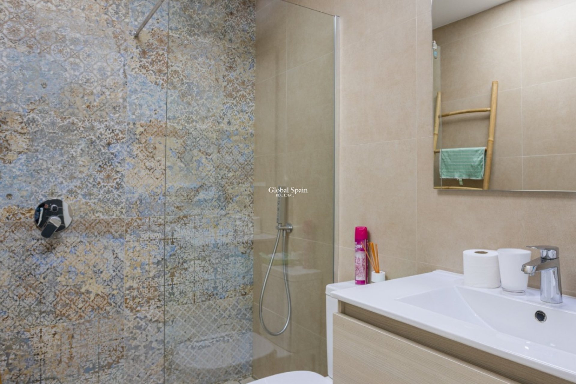 Revente - MAISON -
BENIJÓFAR - Costa Blanca