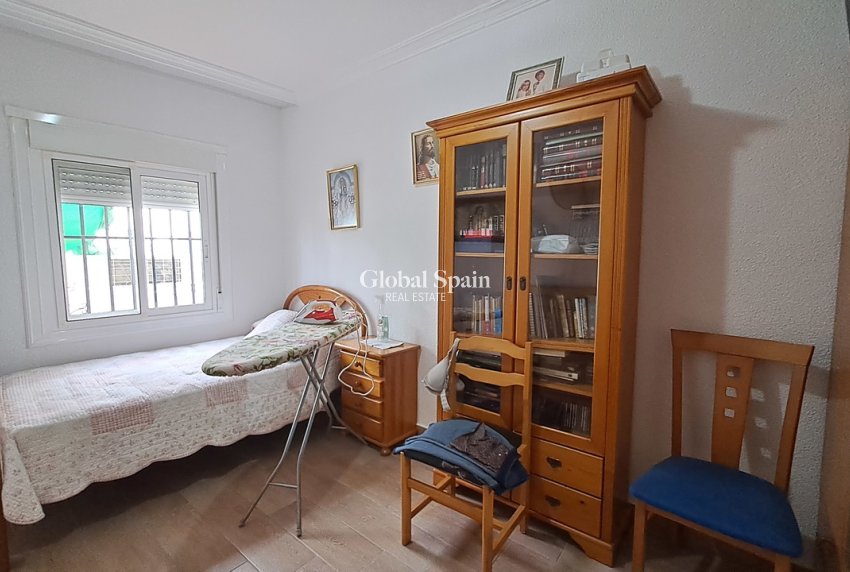 Revente - MAISON -
BENIJÓFAR - Costa Blanca