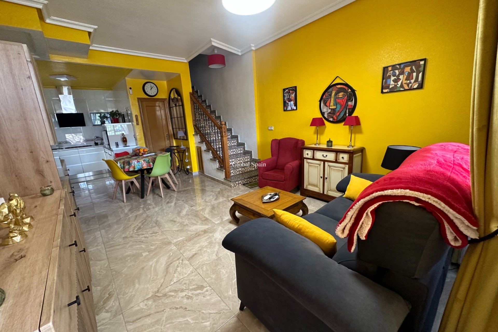 Revente - MAISON -
BIGASTRO - Inland