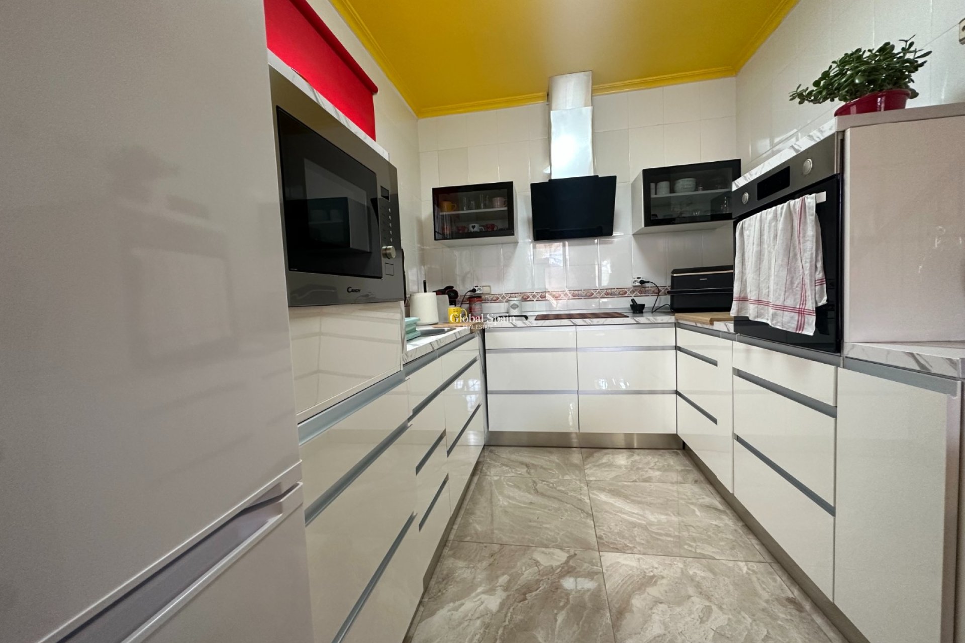 Revente - MAISON -
BIGASTRO - Inland