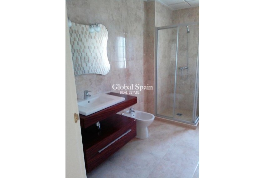 Revente - MAISON -
CABO ROIG - Costa Blanca