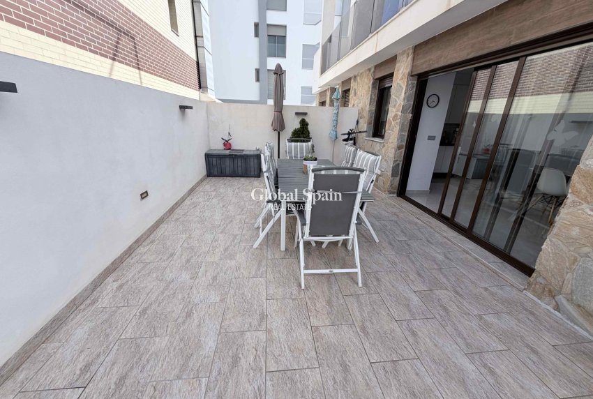 Revente - MAISON -
CABO ROIG - Costa Blanca