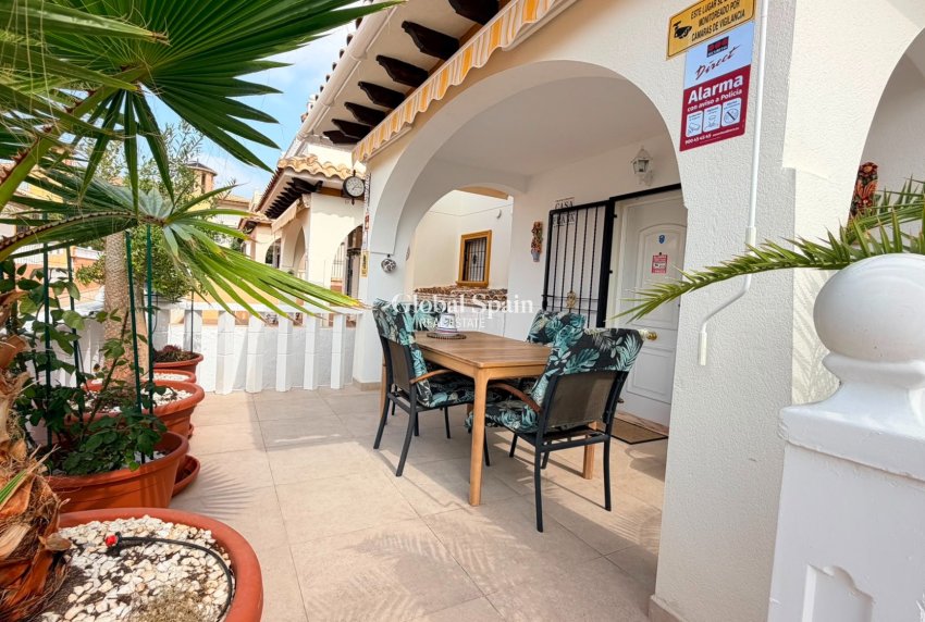 Revente - MAISON -
CABO ROIG - Orihuela Costa