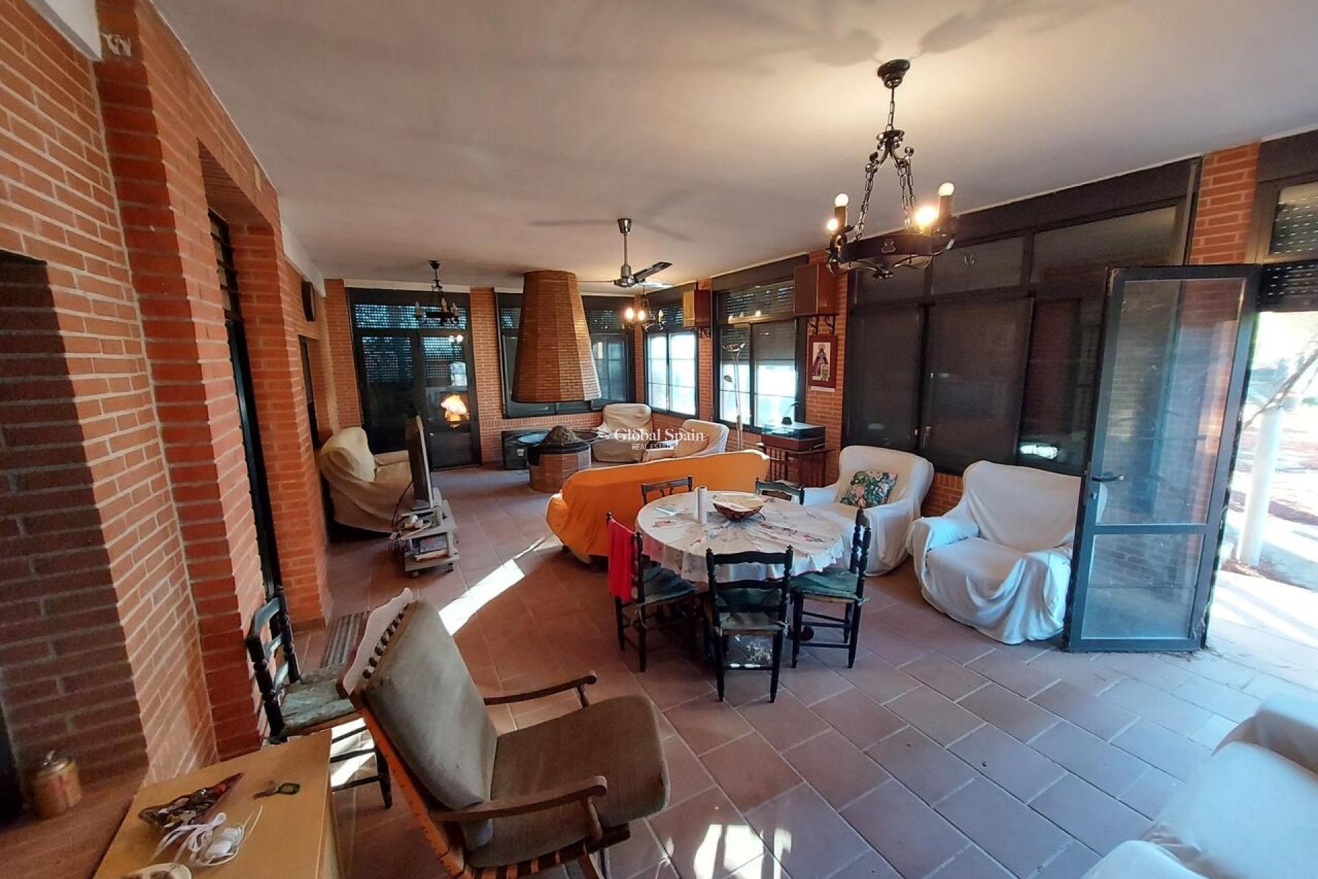 Revente - MAISON -
CALASPARRA - Inland