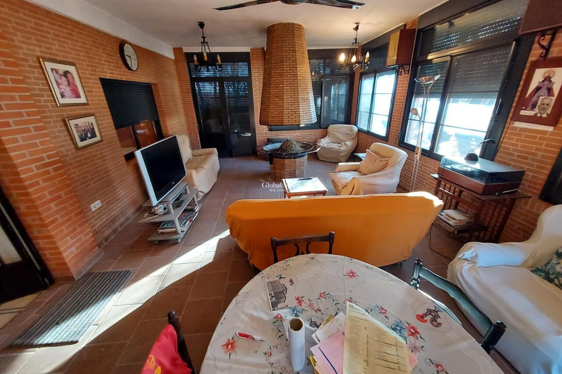 Revente - MAISON -
CALASPARRA - Inland