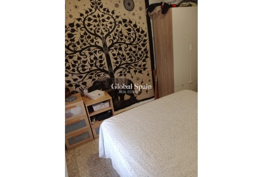 Revente - MAISON -
CALLOSA D'EN SARRIÀ - Callosa De Ensarrià