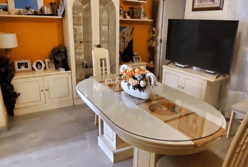 Revente - MAISON -
CALLOSA D'EN SARRIÀ - Callosa De Ensarrià