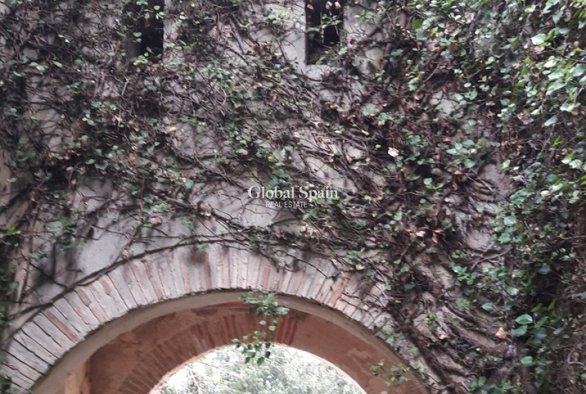 Revente - MAISON -
CARAVACA DE LA CRUZ - Inland