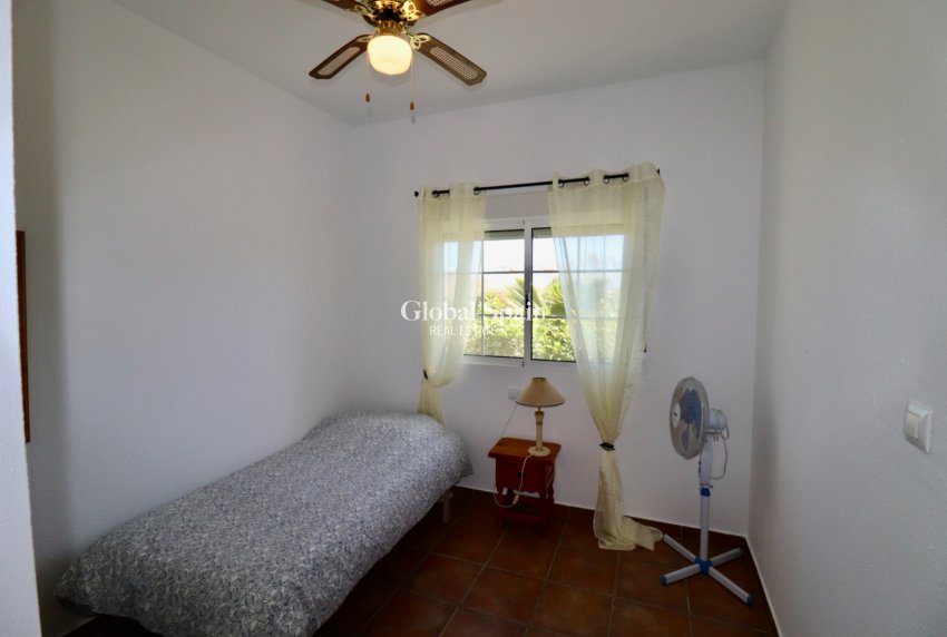 Revente - MAISON -
CATRAL - Catral