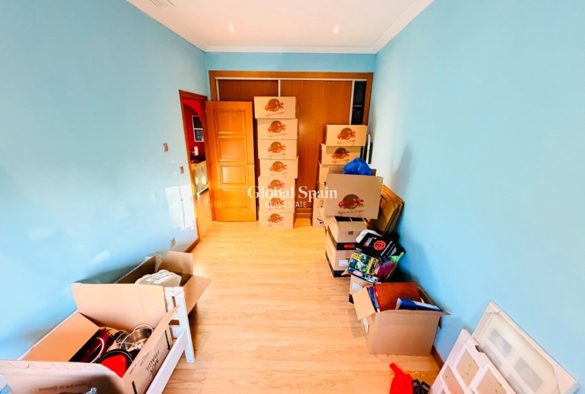 Revente - MAISON -
CATRAL - Costa Blanca