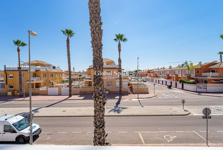 Revente - MAISON -
CIUDAD QUESADA - Doña Pepa