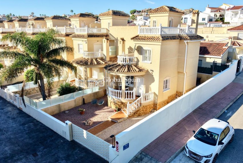 Revente - MAISON -
CIUDAD QUESADA - La Marquesa Golf