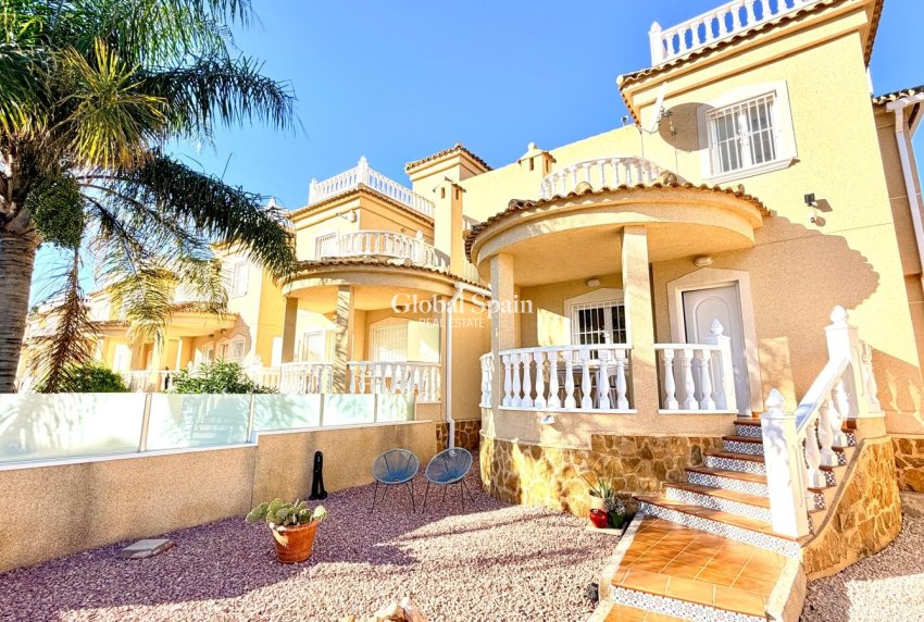 Revente - MAISON -
CIUDAD QUESADA - La Marquesa Golf