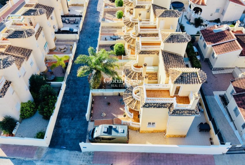 Revente - MAISON -
CIUDAD QUESADA - La Marquesa Golf