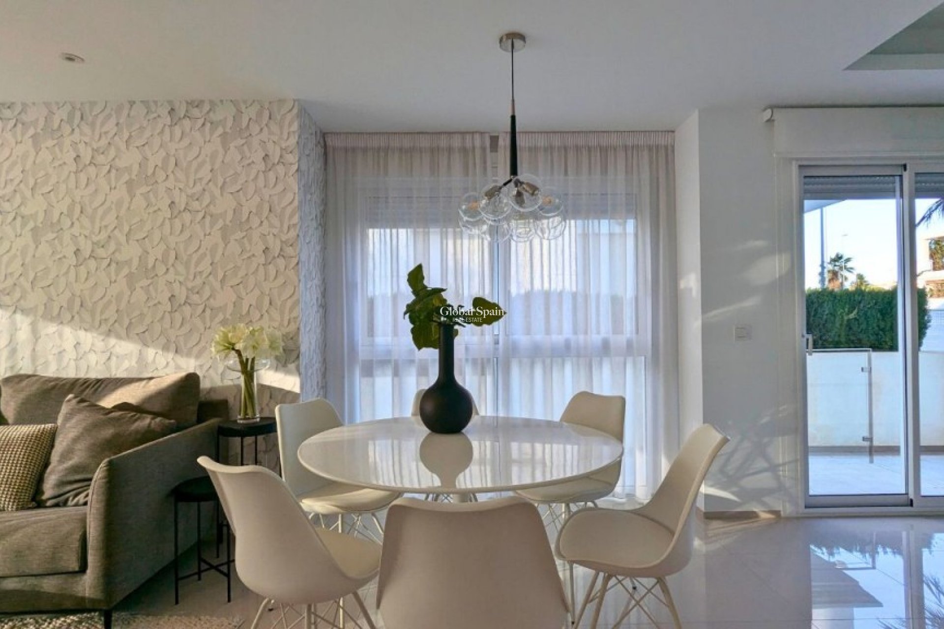 Revente - MAISON -
CIUDAD QUESADA