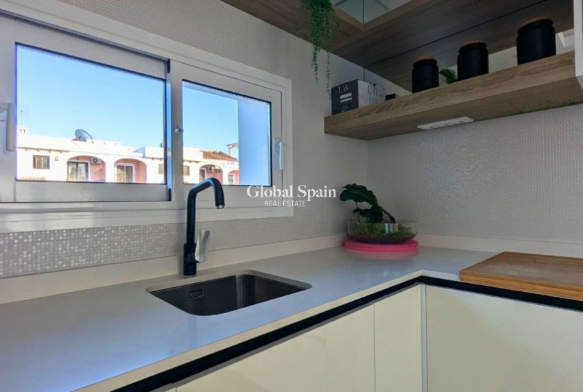 Revente - MAISON -
CIUDAD QUESADA