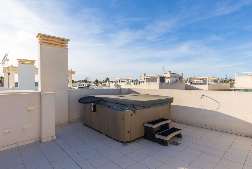 Revente - MAISON -
CIUDAD QUESADA