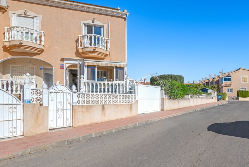 Revente - MAISON -
CIUDAD QUESADA