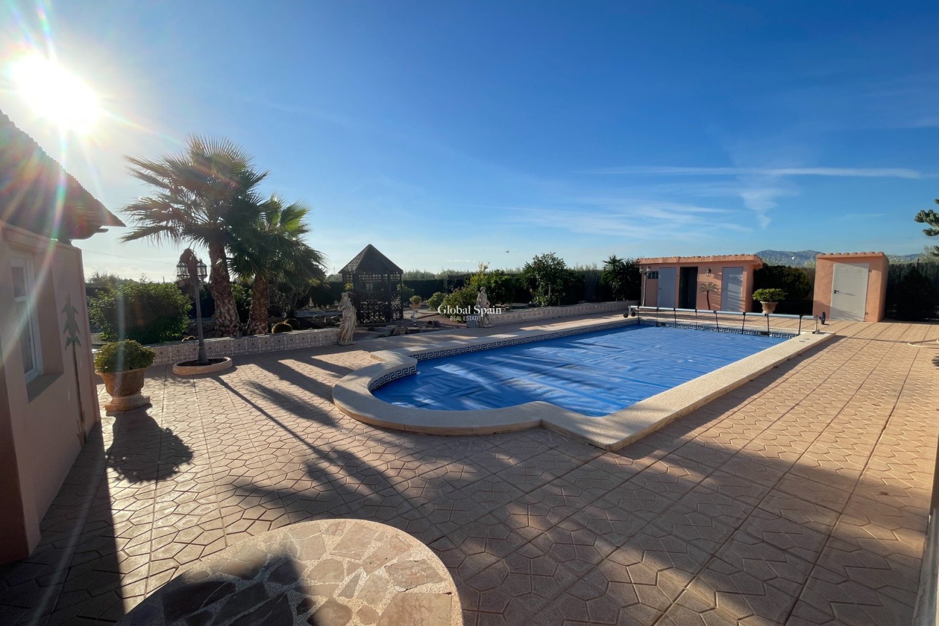 Revente - MAISON -
CREVILLENTE - Inland