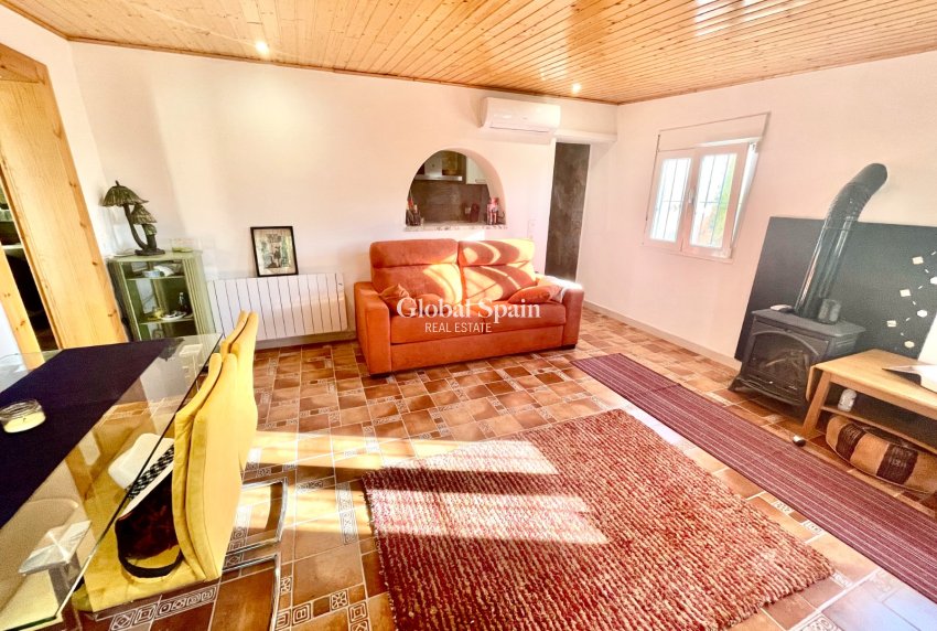 Revente - MAISON -
CREVILLENTE - Inland