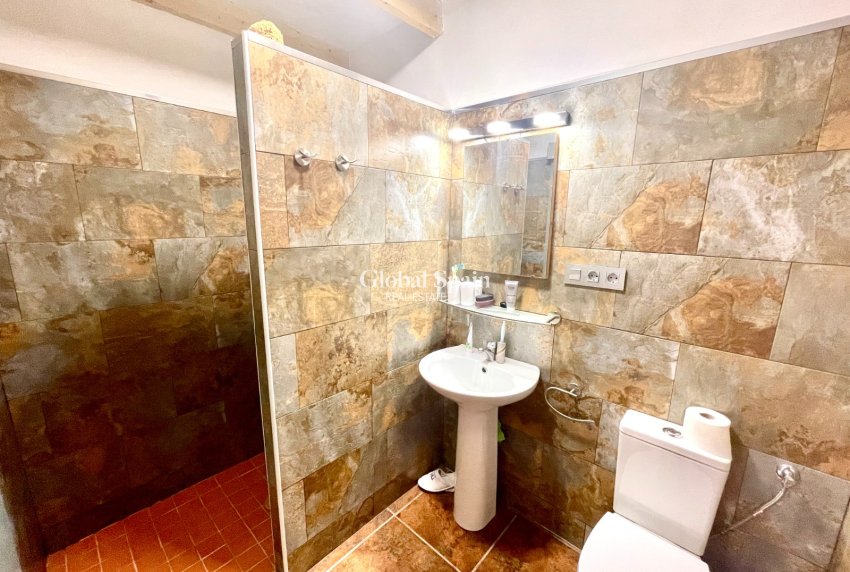 Revente - MAISON -
CREVILLENTE - Inland