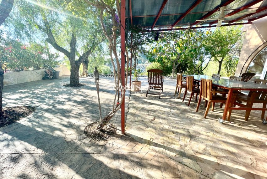Revente - MAISON -
CREVILLENTE - Inland