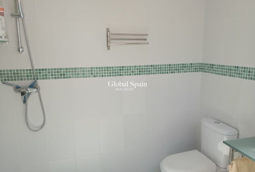 Revente - MAISON -
DAYA NUEVA - Costa Blanca