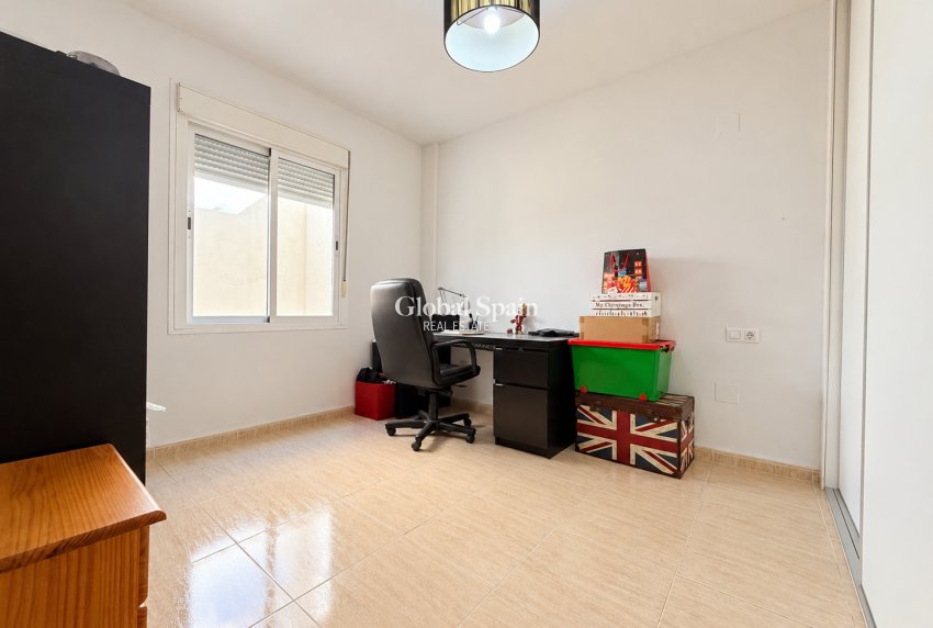Revente - MAISON -
DAYA NUEVA - Costa Blanca